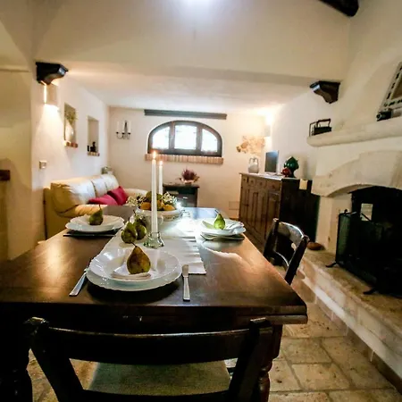 Trullocinquepunte * Ceglie Messapica